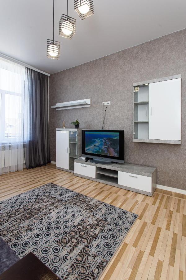 Центр Просторі Апартаменти, Поруч Площа Ternopil Exteriör bild